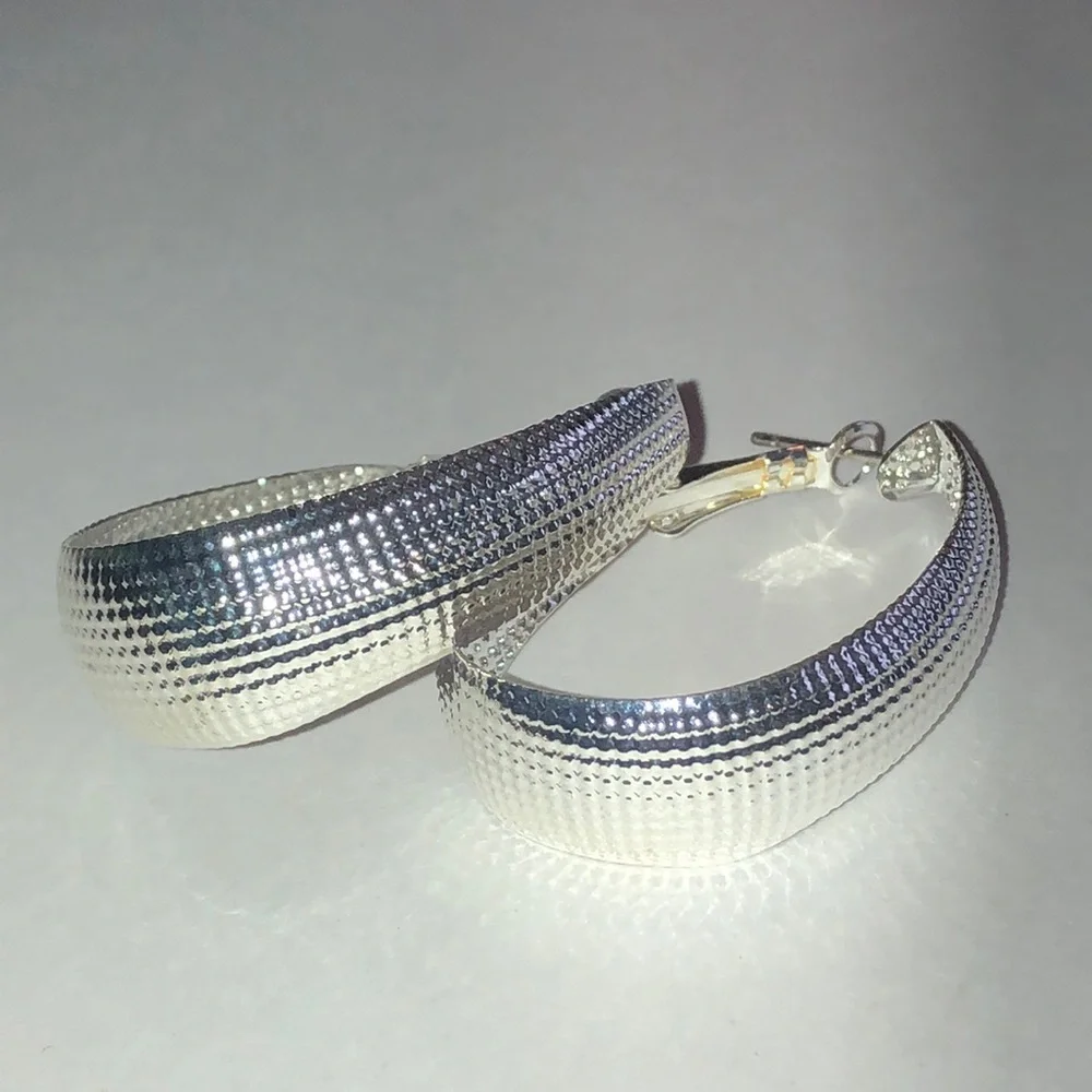 Elegant Silver Tone Boho Textured Hoop Earrings - Picture 2 of 5